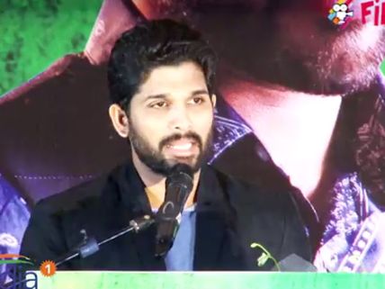 லிங்குசாமியிடம் வித்தை கற்றுக்கொள்ள தமிழுக்கு வந்த அல்லு அர்ஜூன்: வீடியோ 