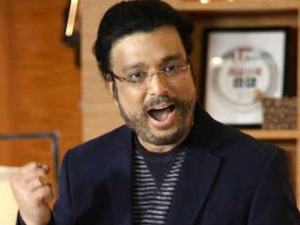 'அந்த' பரபரப்புல நம்ம நடிகர் கார்த்திக்கை மறுந்துட்டீங்களேப்பா! 