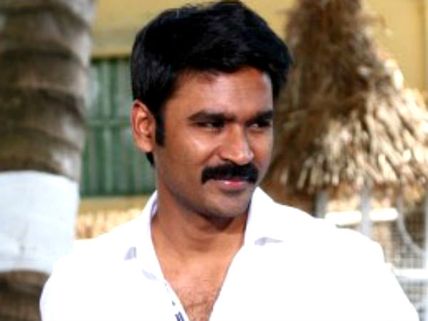 சிம்பு அப்படி சொல்லியும் அச்சம் என்பது மடமையடாவை பாராட்டிய தனுஷ் 