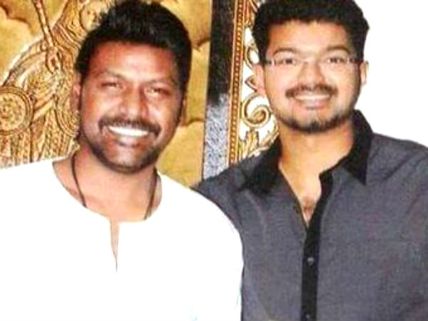 விஜய்யுடன் மோதும் பைரவா தலைப்பை விட்டுக் கொடுத்த ராகவா லாரன்ஸ்? 