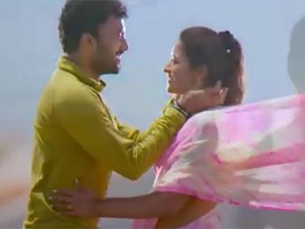 சரத்குமார் தயாரிக்கும் விஜய் டிவியில் விண்ணைத்தாண்டி வருவாயா சீரியல்