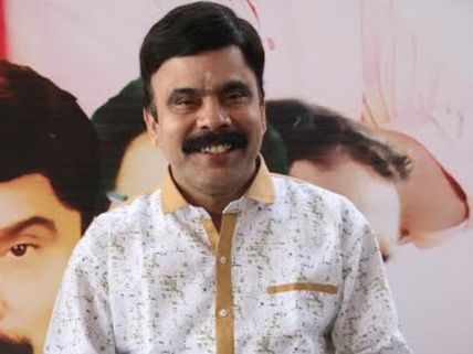 ஒரு பாட்டுக்கு நடனமாட நான் என்ன சிலுக்கா..? - பவர் ஸ்டார் சீனிவாசன்!