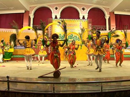 கரகாட்டம், கானாபாட்டு  - இது பெப்பர்ஸ் டிவியின் பொங்கல் சிறப்பு நிகழ்ச்சிகள் 