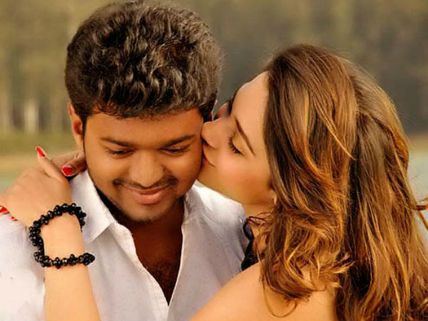 விஜய்.. சிம்பிள், ஹம்பிள், செம்ம டான்ஸ் பார்ட்டி...!- ஹீரோயின்ஸ் சொல்றாங்க! #HBDVijay