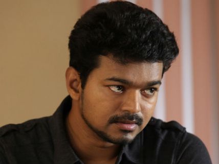 தமிழிசைக்கும், ராஜாவுக்கும் நன்றின்னு நேரடியாகவே சொல்லியிருக்கலாமே விஜய் 