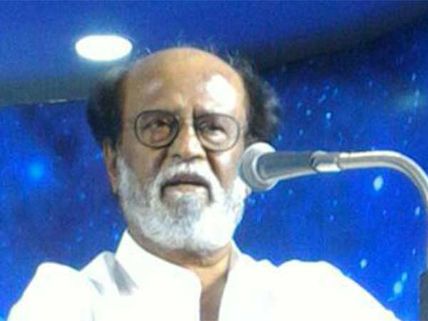 பேப்பர் பொட்டலத்தை பார்த்து ஆடிப்போன ரஜினி: அப்படி அதில் என்ன இருந்தது? 