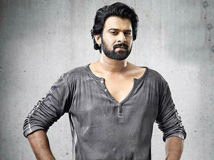 எத்தனையோ தொழில் இருக்க பிரபாஸ் ஏன் நடிகர் ஆனார் தெரியுமா? 