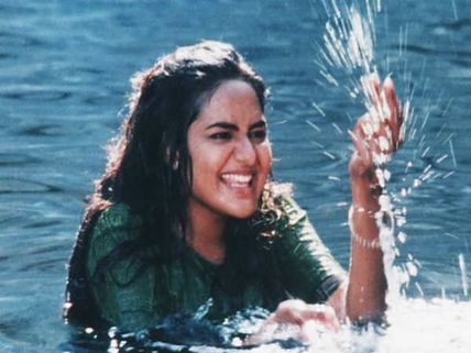 ஒரு பாட்டுக்கு எவ்வளவு தரப்படுகிறது ?