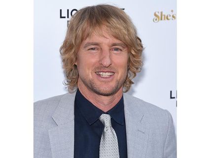  பிரபல நடிகரால் நள்ளிரவில் ஹோட்டலில் இருந்து தலைதெறிக்க ஓடிய வாடிக்கையாளர்கள்