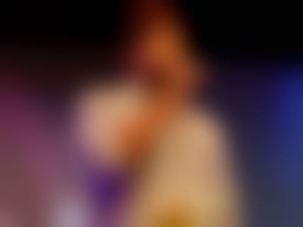 உங்களுக்கு பணம் சம்பாதிக்க பெண்களின் வாழ்க்கை தான் கிடைத்ததா மாப்பிள்ளை? 