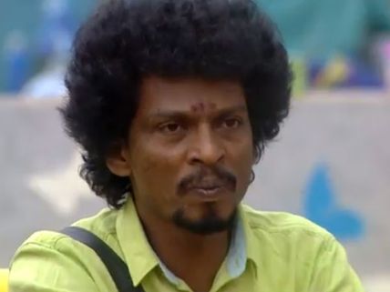 கமல் ஹாஸனை இப்படி மூக்குச்சளி பஞ்சாயத்து பண்ண வைத்துவிட்டார்களே! 