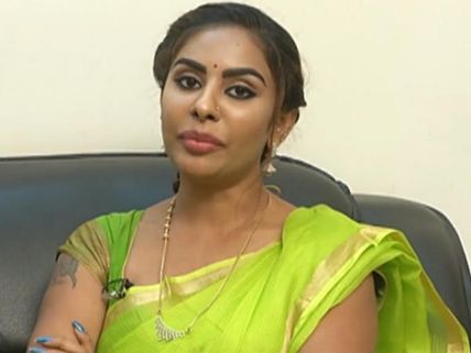 இது என் பழி வாங்கும் படலம்.. யாரையும் விட மாட்டேன்: ஸ்ரீரெட்டி சபதம் - Exclusive 