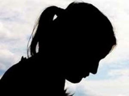 நடிகையின் குட்டு உடைந்ததால் தமிழ் பெண்ணுக்கு டைட்டிலா? 