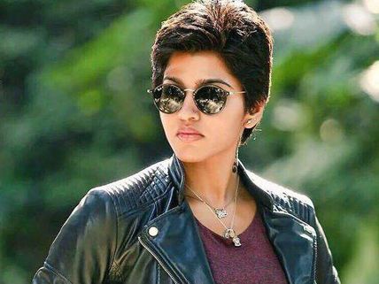 அஜித் மாதிரியே சொல்பேச்சு கேட்காமல் காயம் அடைந்த சாய் தன்ஷிகா 