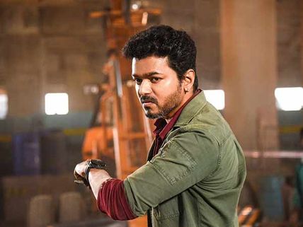 ட்விட்டரில் சாதனை படைத்த சர்கார்: காரணம் தளபதி ரசிகர்கள் #SarkarRulesTwitterIndia 