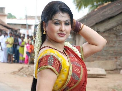 Exclusive : கவர்ச்சியாக நடிக்க மறுத்ததால் 2 வருடம் புதிய படவாய்ப்புகள் கிடைக்கவில்லை: சோனா 