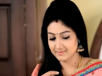 பிடிச்ச ஆண்கள் குளிக்கறதை  கூடவா.. ?  இதுவும் ரொமான்ஸ்தானா...? 