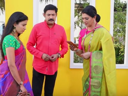 நீட் எக்ஸாம் எழுதலை...காதலனை கைப் பிடிச்சாச்சு...  ரவுடிங்க கையில் மாட்டியாச்சு....! 
