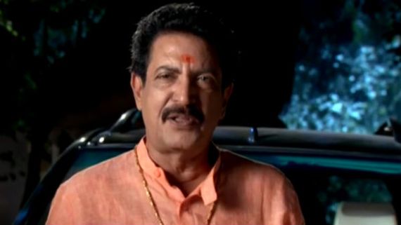 Kizhakku vasal serial: சமரசம் பேசப் போன இடத்தில்  இத்தனை உயிர் பலியா? 