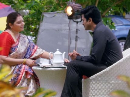 Malar serial:என்னை விடு.. கதிரை விடு.. மலருக்கு ஆரூடம் பாரும்மா! 