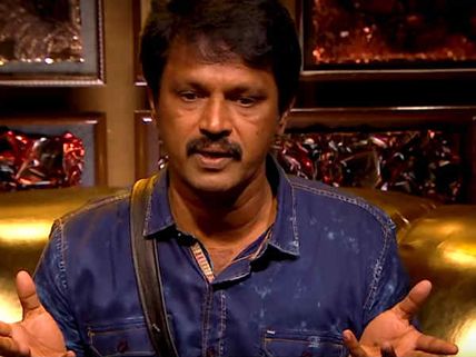 என்ன சேரன், இப்படி பண்ணிட்டீங்க: அந்த தங்கத்தையும், செல்லத்தையும் நாமினேட் செய்யலாமா? 