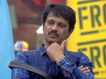 பிக்பாஸ் வீட்டில் சேரனுக்கு சாண்டியும் கவினும் வச்ச பட்டப் பெயர் தெரியுமா? 
