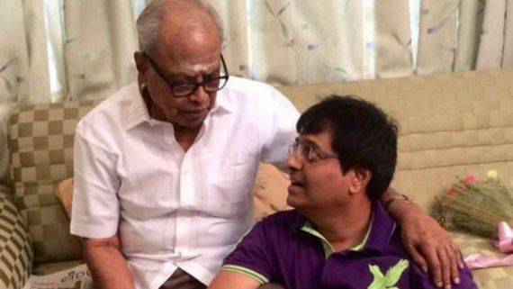 K Balachandar: நடமாடிய பல்கலைக் கழகம்...திறந்த வெளி பல்கலை கூடமாக!