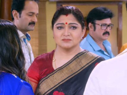 Lakshmi stores serial: கண்டுக்காம போறான் பட்டர் பிஸ்கட்... கண்ணீருடன் பஞ்சுமிட்டாய்! 