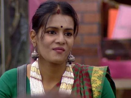 நம்மலும் கொடுப்போம்ல பிராது.. இன்னைக்கு நைட்டு மீராவுக்கு சங்குதான்! மிரட்டும் கமல்! 