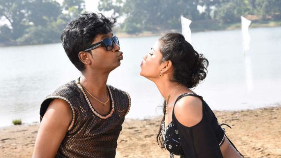 முரட்டு சிங்கிளின் வெறித்தனமான புலம்பல்... 'எனக்கு இன்னும் கல்யாணம் ஆகல'..! விமர்சனம் 