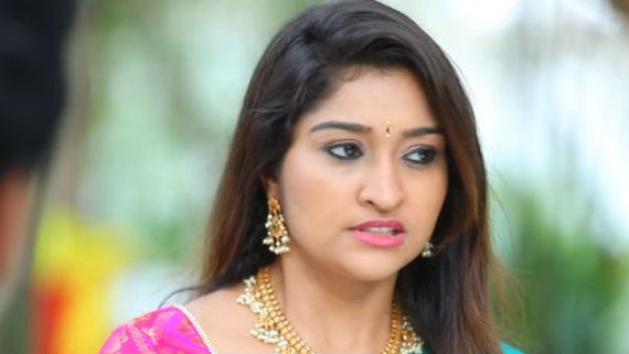 Aranmanai kili serial: துர்காவுக்குத்தான் மனசாட்சி இல்லேன்னா ஆஸ்ரமத்தில் இருப்பவருக்குமா? 