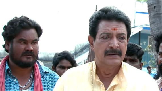 Kizhakku vasalserial: நாகப்பன் பொண்ணுதான் எனக்கு உயிர் பிச்சை தந்தாள்! 