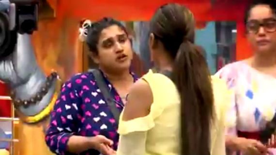 பிக் பாஸ் வீட்டுக்கு போலீஸ் வந்தது ஏன்?: ப்ரொமோ வீடியோவில் வனிதா விளக்கம் 