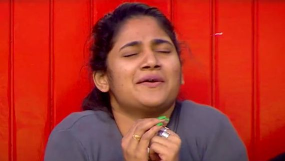 எப்பா.. எடிட்டரு.. நீ இம்புட்டு கஷ்டப்பட வேண்டாம்.. ராவா போட்டாலே  அப்படிதான் இருக்கும்! 