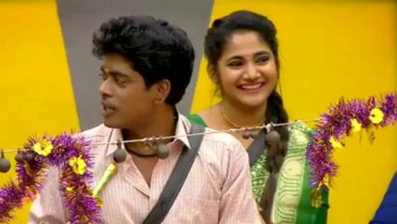 என்னய்யா கவினையே வச்சு செய்றீங்க.. சாண்டியோட வில்லு பாட்டுலேயும் விடல! கேம் ஆன்! 