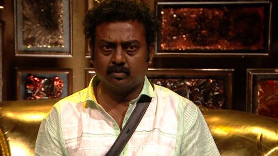 பிக்பாஸிலிருந்து வெளியேற்றப்பட்ட சரவணன்.. எப்படி தெரியுமா வெளியே அழைத்து செல்லப்பட்டார்? 