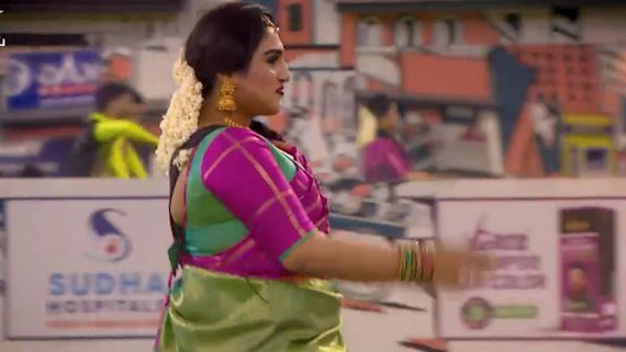 “கவின், லாஸ் சங்கு கிழிய போகுது.. பிக்பாஸ் வனிதா கோட்ட டா”.. மீண்டும் உயிர் கொண்ட வனிதா ஆர்மி! 