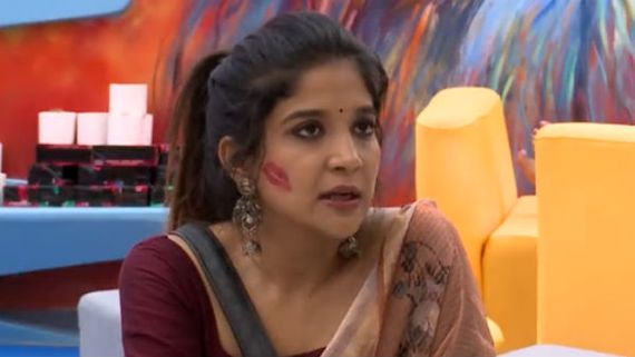 மக்கள் நாய்களா.. சாக்ஷியின் அதிகப்பிரசங்கிதனமான பேச்சு.. மன்னிப்பு கேட்க சொல்வாரா பிக்பாஸ்? 