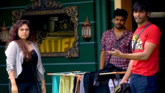 வனிதா சொன்ன அந்த 'ஒத்த வார்த்தை..''  நொறுங்கிப் போன ஷெரின்! கண்ணீர் விட்டு கதறல்!! 