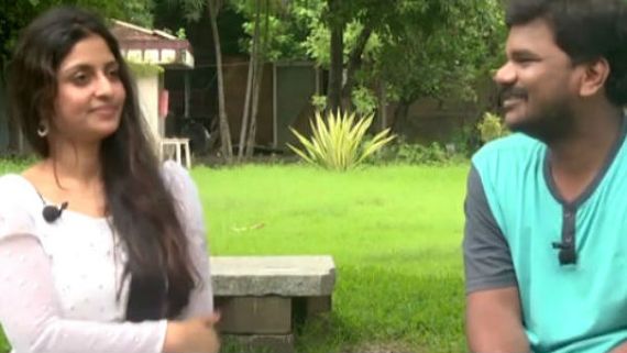 விஜய் சேதுபதி எனக்கு முத்தம் தரலை…. ஆத்மியா எக்ஸ்க்ளூசிவ் பேட்டி  