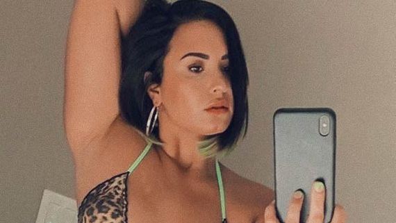 ஹேக்கர்கள் செய்த வேலை… லீக்கானது டெமி லோவேட்டாவின் அந்தரங்க புகைப்படங்கள்!