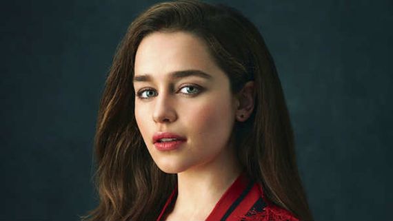 எதிரிகளுக்கு சிம்ம சொப்பனம்.. டிராகனின் செல்ல மகள்.. ஹேப்பி பர்த்டே எமிலியா!