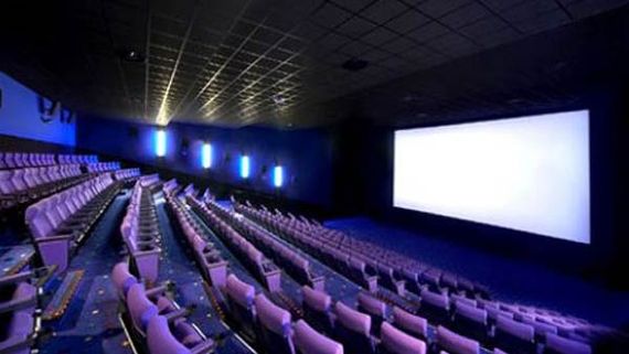 மூன்று மணி நேரம் உட்கார முடியுமா? ஹீரோ கேட்ட கேள்வியால் முழி பிதுங்கிய இயக்குநர்!