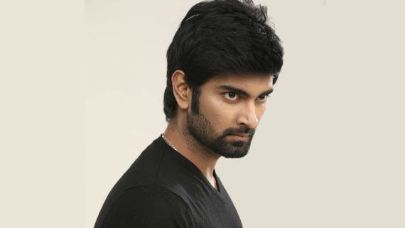 இப்படி பண்ணிட்டாருங்க... நடிகர் அதர்வா மீது பரபரப்பு புகார்... தயாரிப்பாளர் சங்கத்தில் பஞ்சாயத்து 