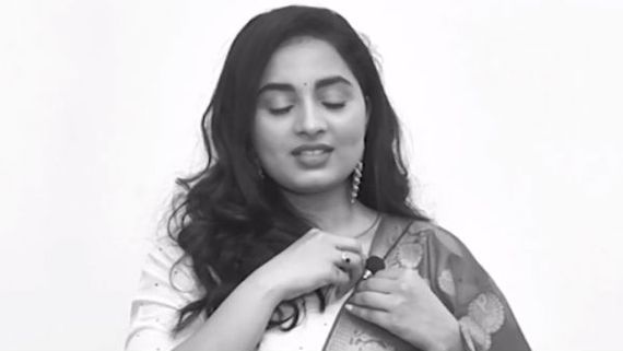 தொகுப்பாளர் மீது கோபம்.. நேர்க்காணலின் போது மைக்கை கழட்டி வீசிச் சென்ற பிரபல நடிகை.. பகீர் புரமோ! 