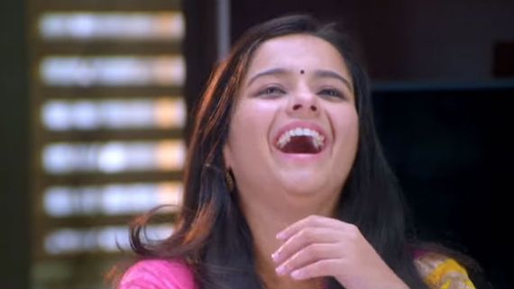 kanmani serial: அடியே அத்தைக்காரி... நீ செத்தடி.. ப்ப்பா.. என்ன பேச்சு பேசறா! 