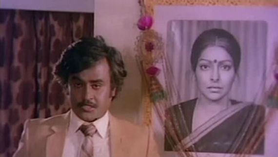 என்னதான் தேசிய விருதெல்லாம் வாங்கினாலும் அந்த ஹீரோ கூட நடிக்கவே இல்லையே... சீனியர் நடிகை கவலை 