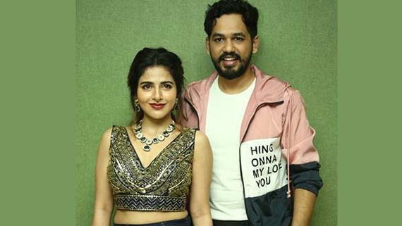  பல முகத்தில் புன்னகை பிரமாதமாக நடந்தது நான் சிரித்தால் படத்தின் இசை வெளியீட்டு விழா 