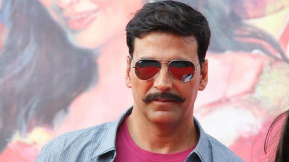 மொத்தம் 30 கோடியாச்சு.. அள்ளி அள்ளி கொடுக்குறாரே.. போலீசாரை நெகிழ வைத்த பிரபல நடிகர்! 