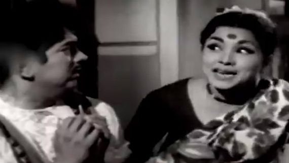 முத்து குளிக்க வாரியளா..மூச்சை அடக்க வாரியளா ஆச்சி பிறந்த நாள்! 